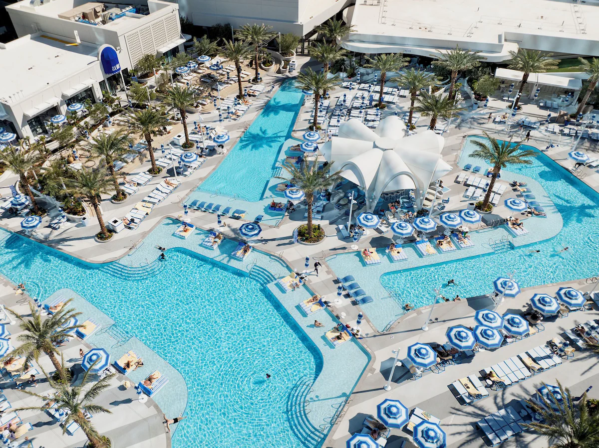 Fontainebleau Las Vegas: Luxury & Elegance on the Strip